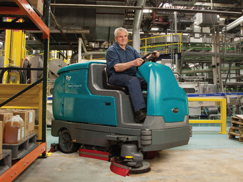 全自動駕駛式洗地機價格是多少？