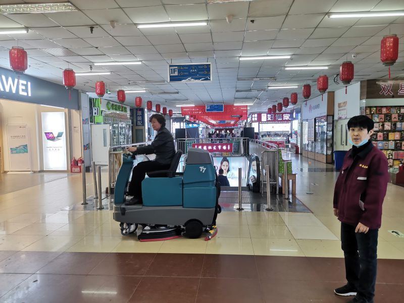 洗地機出現水流異常，別慌！