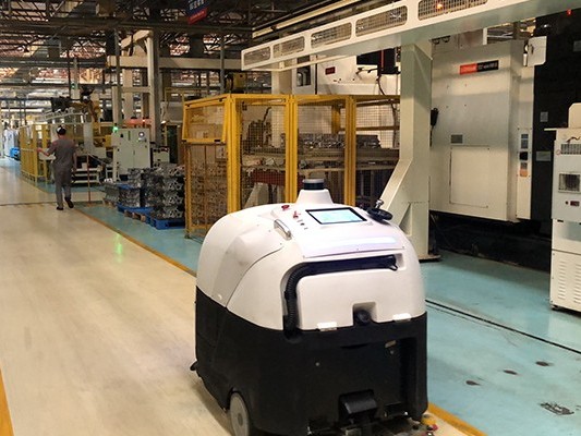 驚！坦力無人工業洗地機讓保潔員驚呼“飯碗不保”