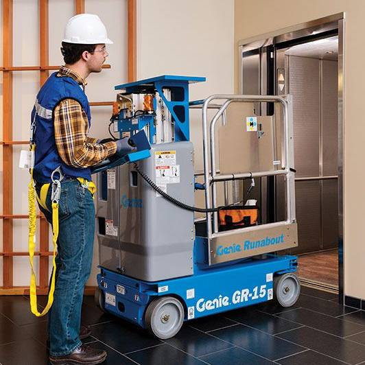 桅桿式高空作業平臺gr-15-2