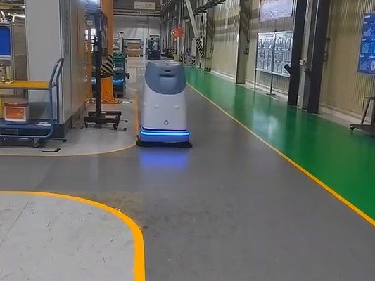 別再人工苦哈哈！坦力工業(yè)級掃地機(jī)器人讓車間清潔超省心