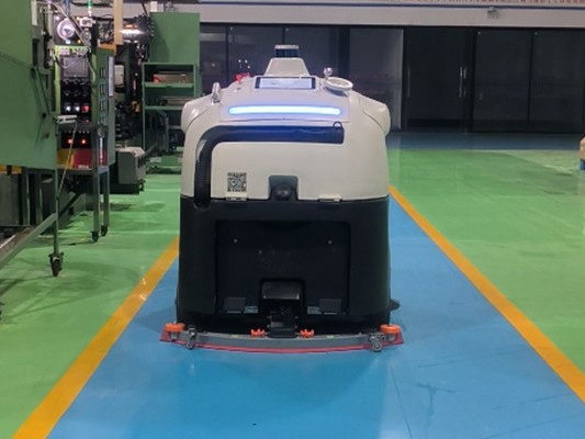 驚爆！電子廠國慶清潔工糾紛，坦力工業掃地機器人成救星